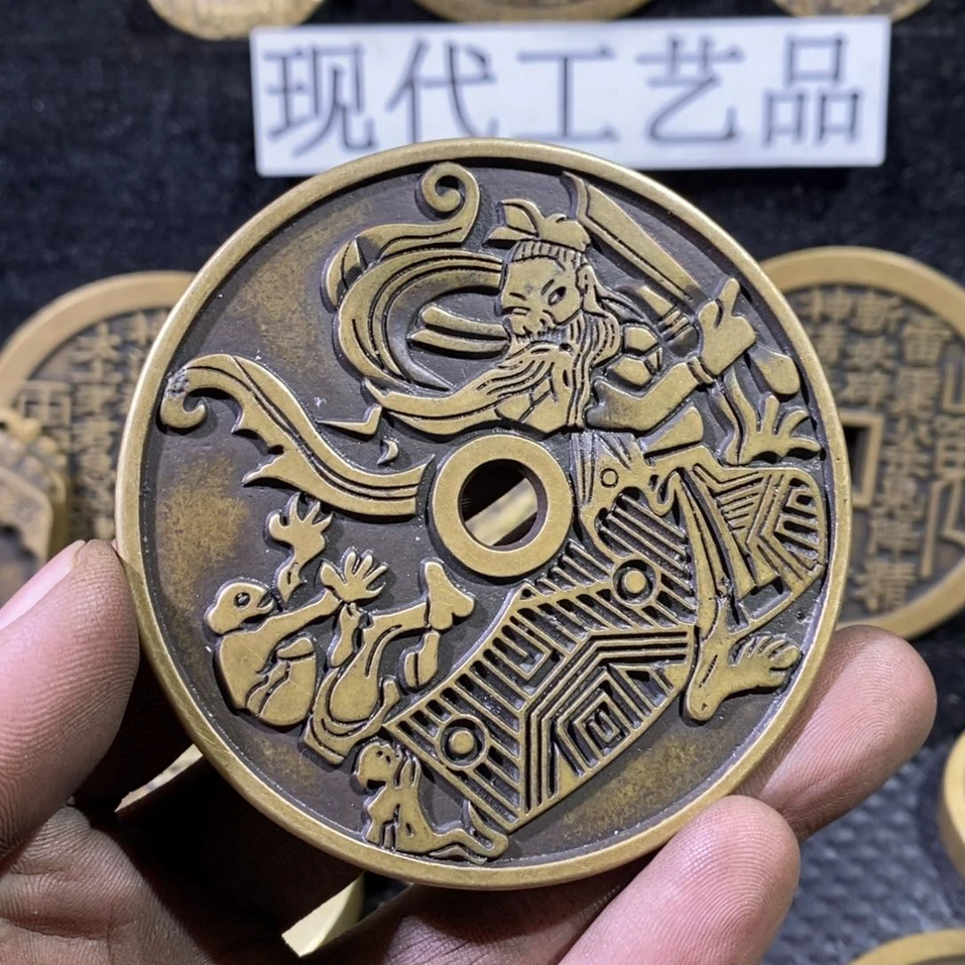 古***童翻砂铸造现代工艺品