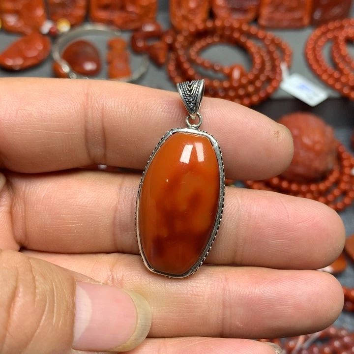 南红玛瑙吊坠(不含链)银S925镶嵌