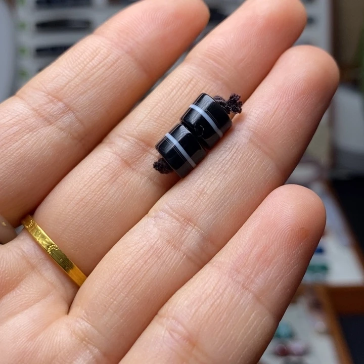 玛瑙/玉髓颈饰未镶嵌小**?