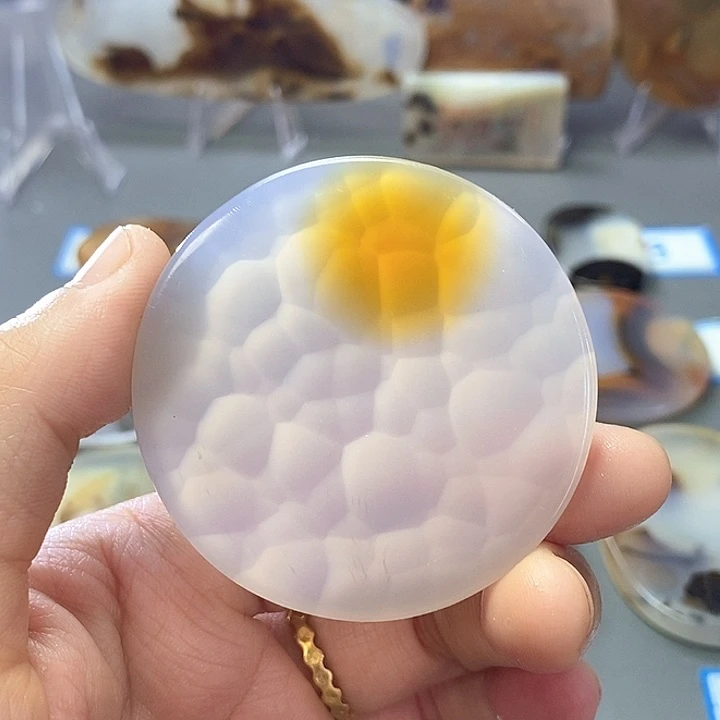 玛瑙/玉髓未镶嵌珠宝半成品