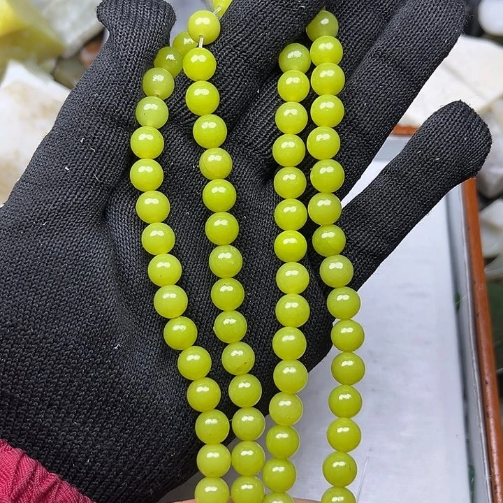 未镶嵌和田玉（翠青玉）珠宝奇石