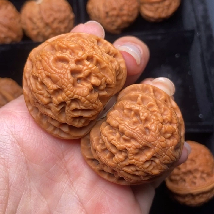 文玩核桃吊坠秦岭核桃