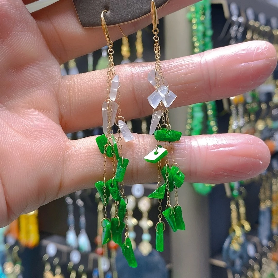 未镶嵌翡翠耳饰翡翠