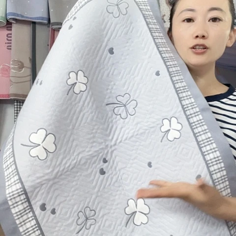 棉纱布灰色四叶草纯棉