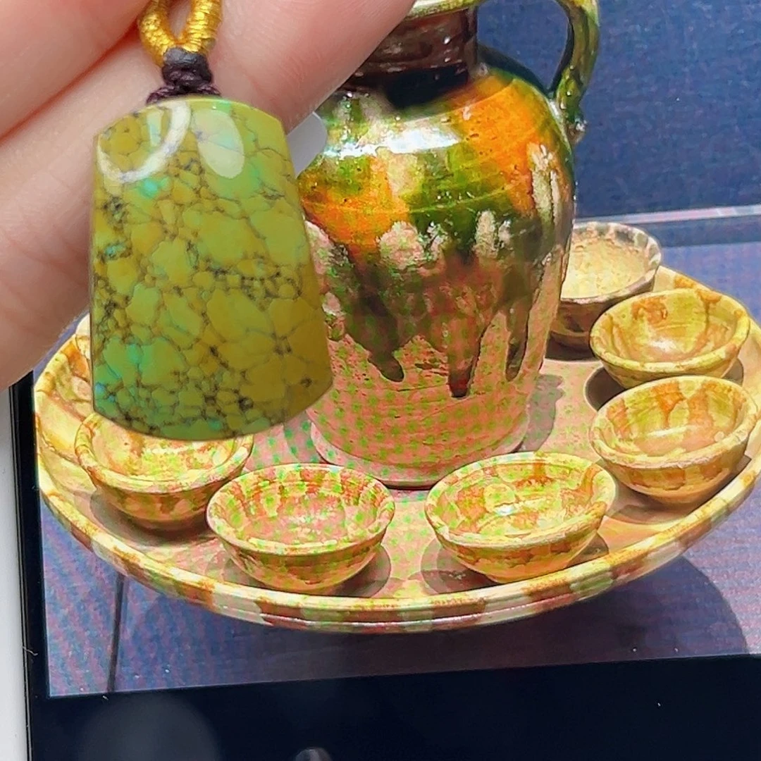 绿松石未镶嵌珠宝奇石
