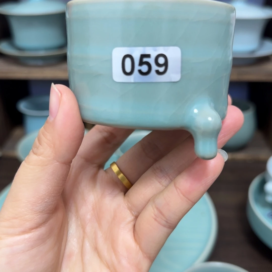 059一级三足撙陶