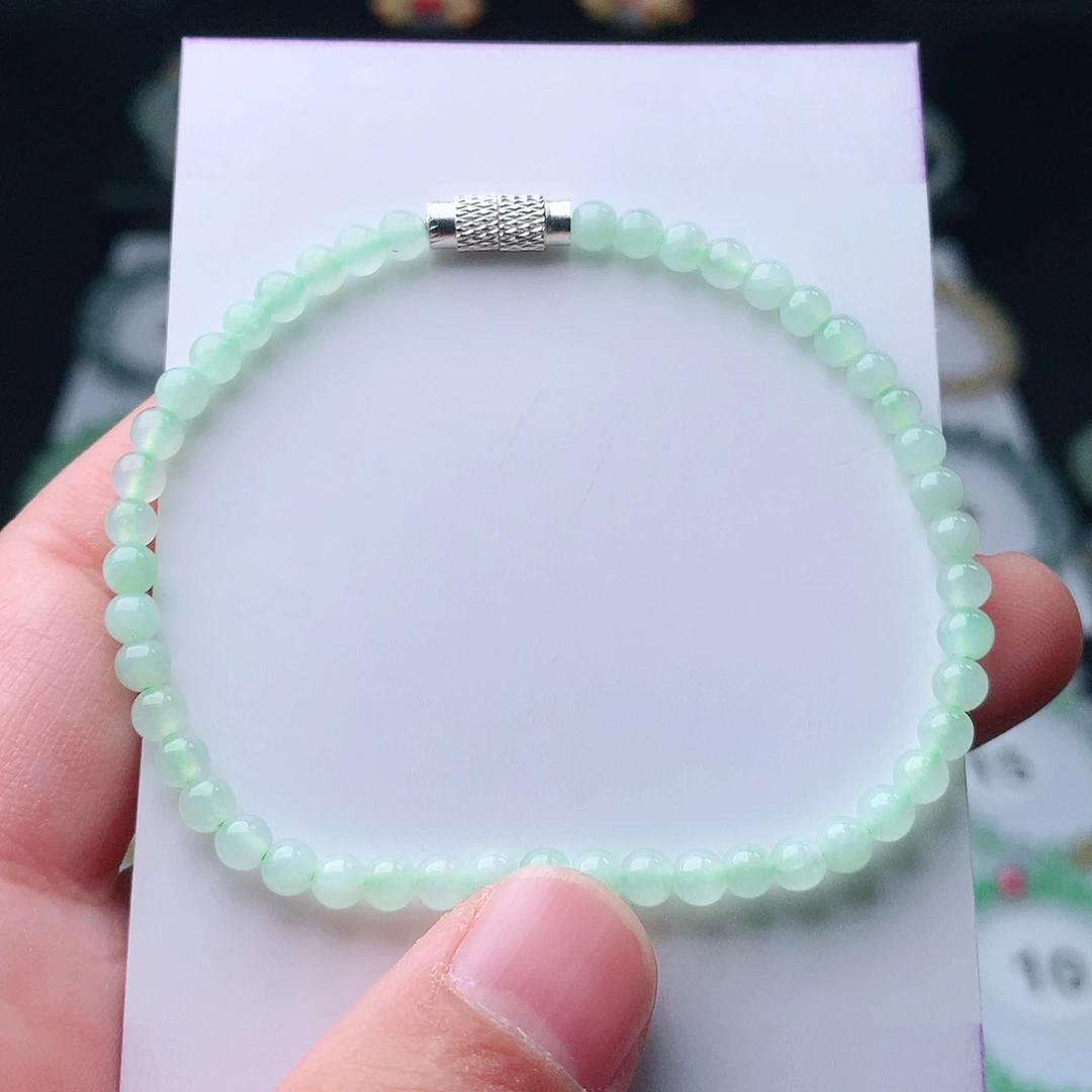 翡翠手串未镶嵌翡翠