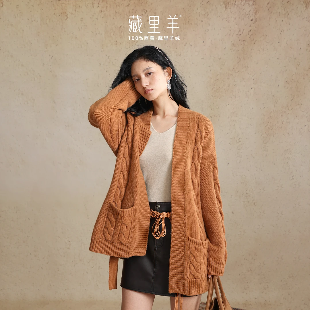 藏里羊 新款纯山羊绒复古慵懒风V领加厚浴袍开衫BC00903