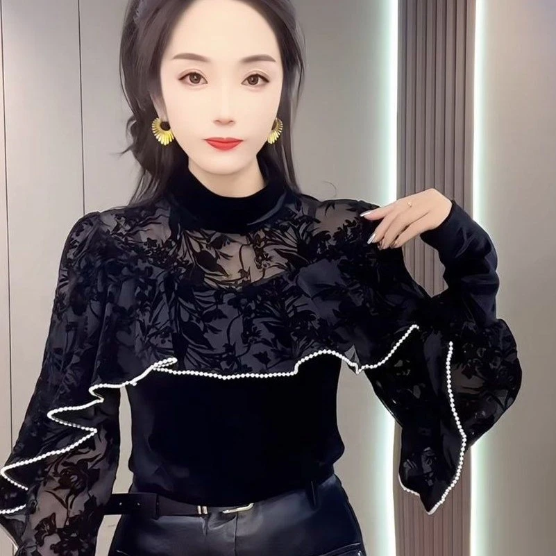 2025秋季新款重工网纱植绒荷叶边珠链拼接丝绒修身显瘦立领T恤女