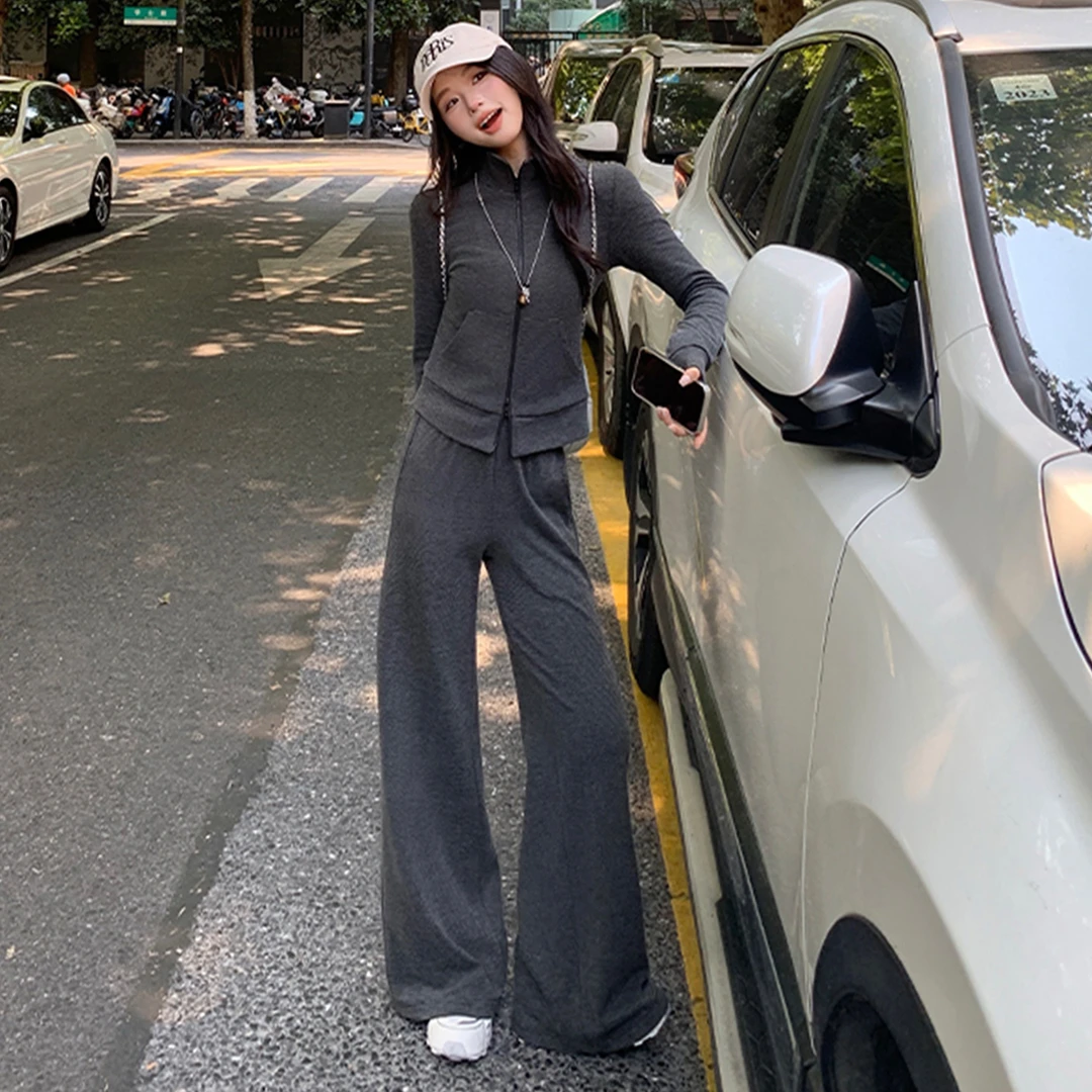 欧洲站时尚休闲运动套装2025新款高级灰连显瘦帽卫衣阔腿裤两件套