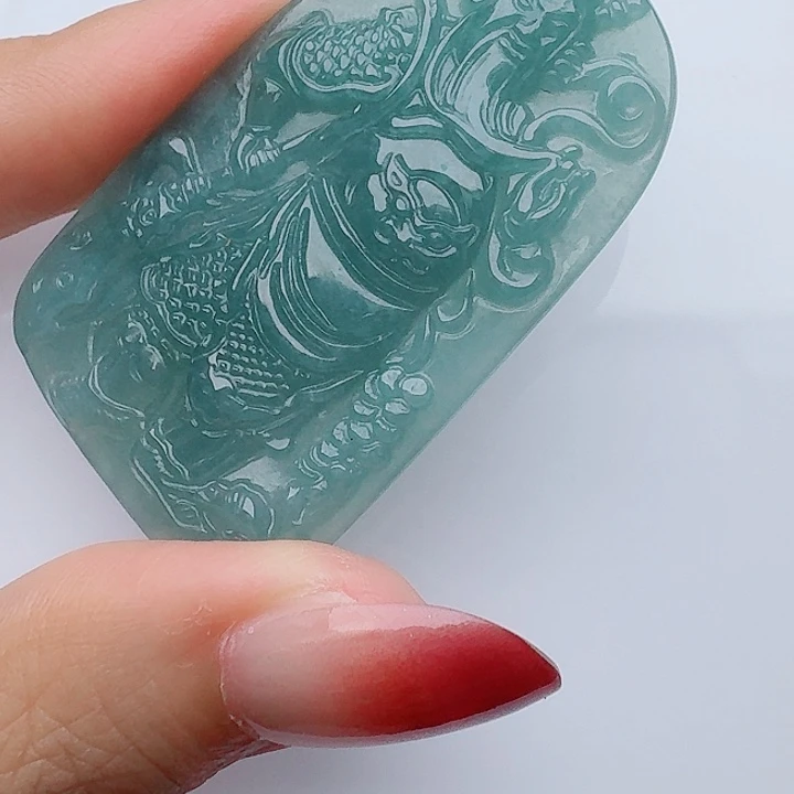 颈饰未镶嵌翡翠多样性发其一