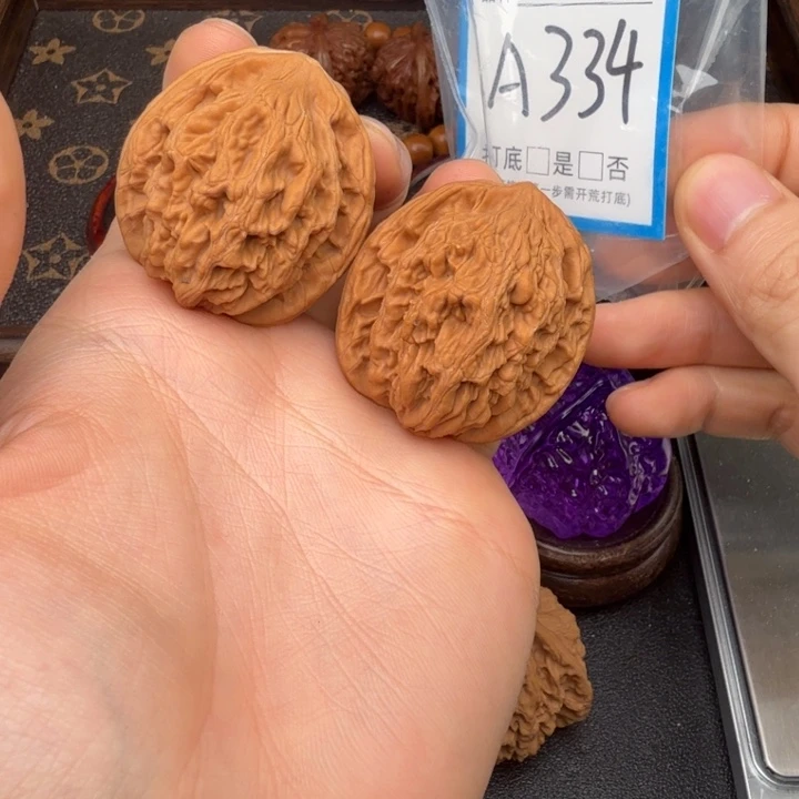 吊坠文玩核桃麦虎39