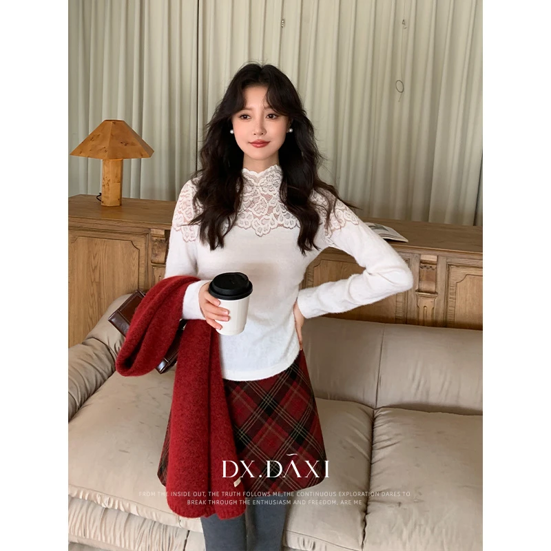 代大喜【甜梦芭蕾】温柔风气质修身绣花纯色长袖打底衫冬季新款上衣