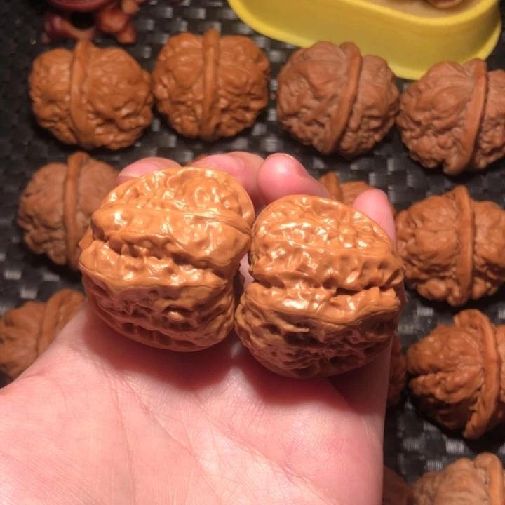 把件文玩核桃40四开肌肉蛙