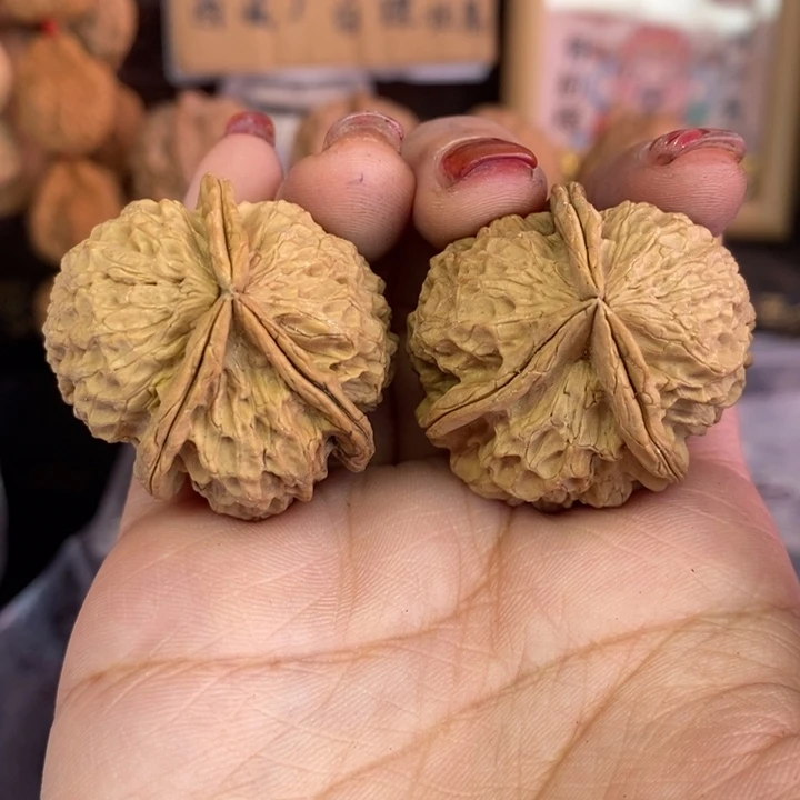 文玩核桃吊坠57磐石佛度