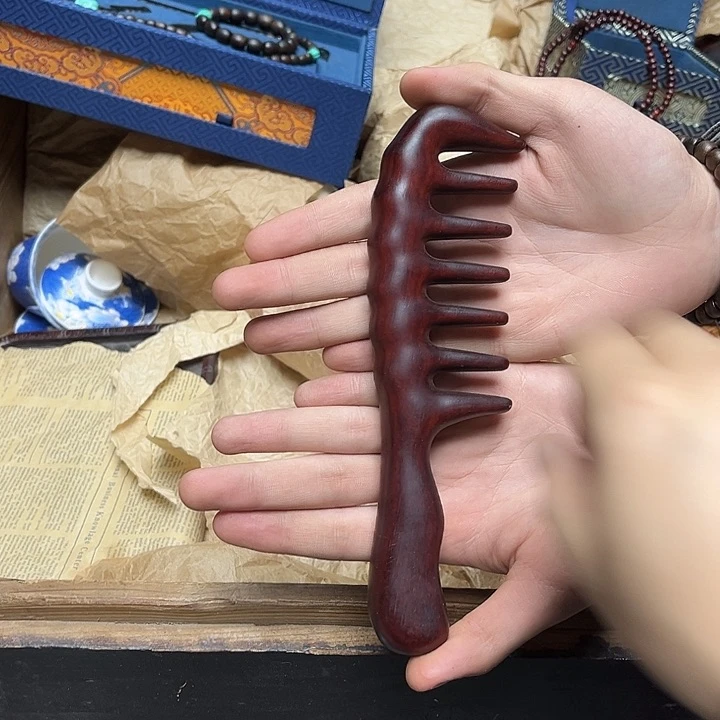 大叶紫檀（黑酸枝木类）