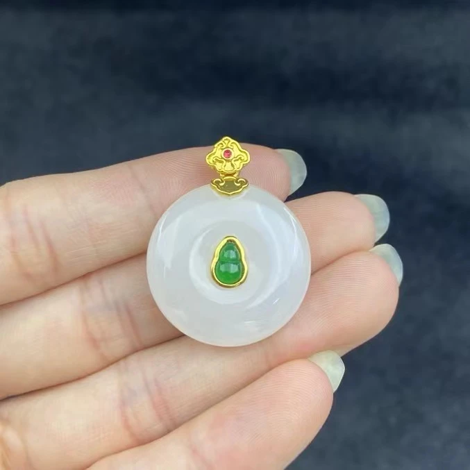 【慧子臻选】18k金和田玉白玉平安扣吊坠 不含链 Y01