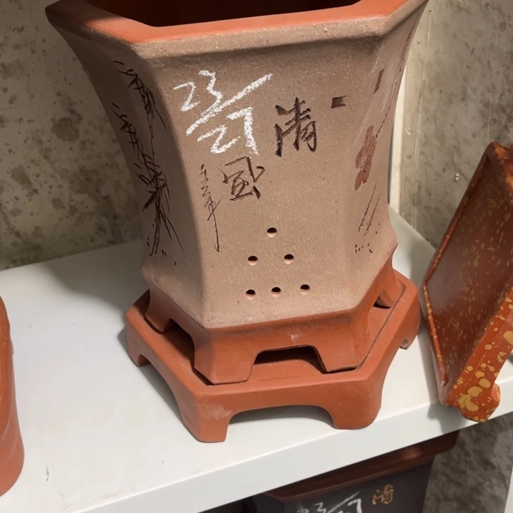 紫砂花盆紫砂花盆