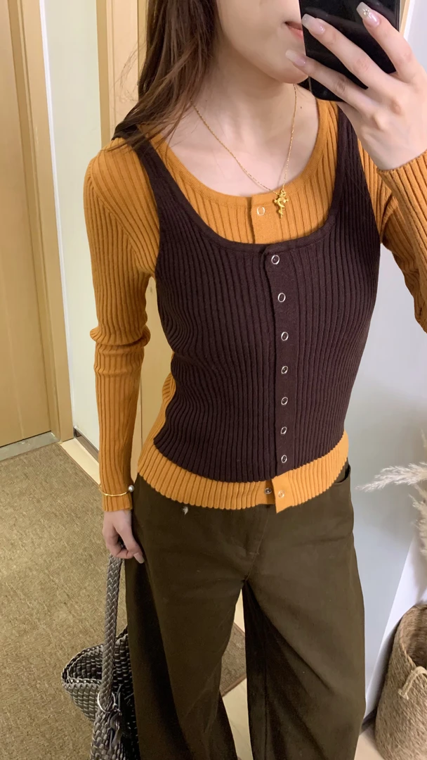 宋金来25秋韩版轻熟时尚感圆领撞色显瘦假两件针织衫#S2590103