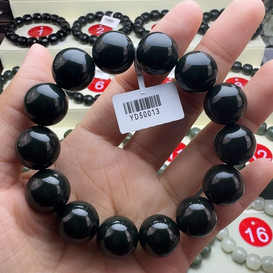 和田玉未镶嵌手串