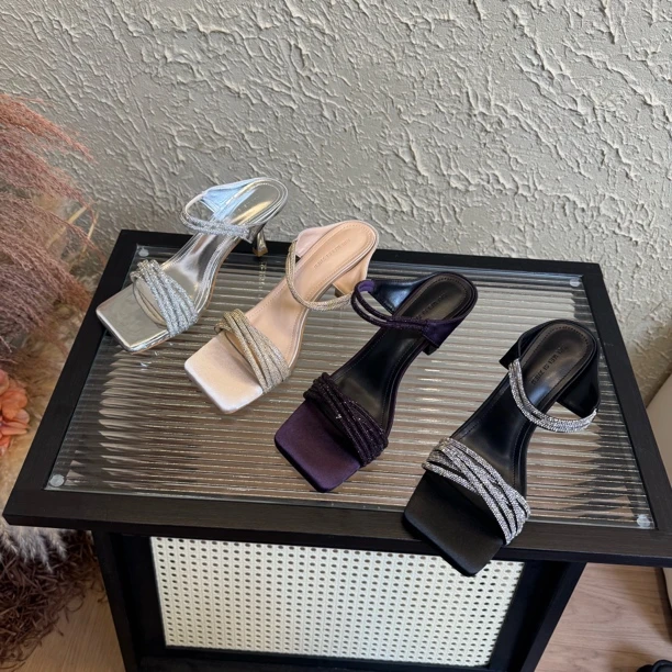 一字式扣带女水钻高跟一字带凉鞋细跟法式一字带夏季中跟网红