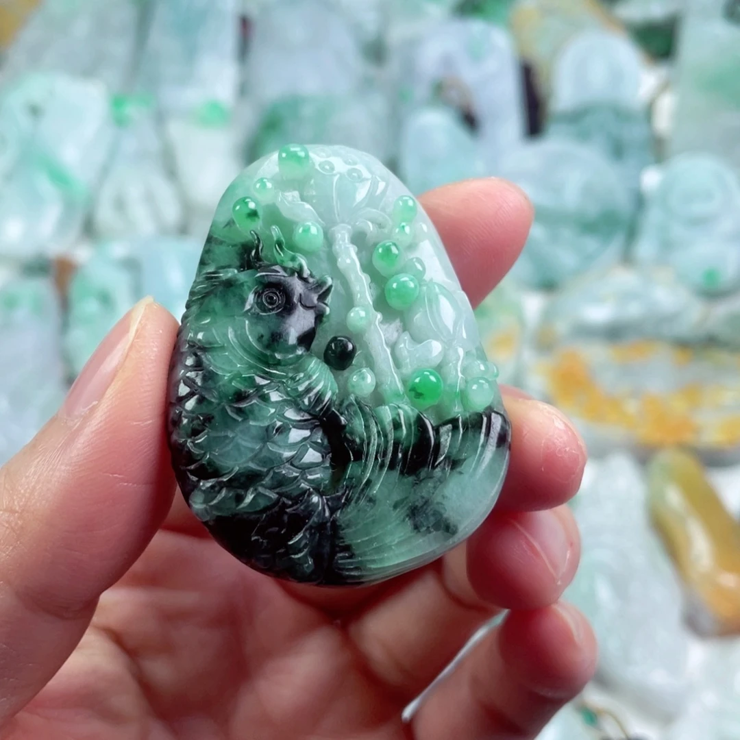 翡翠未镶嵌吊坠(不含链)