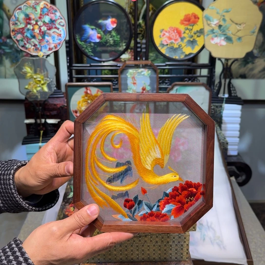 刺绣刺绣工艺精湛