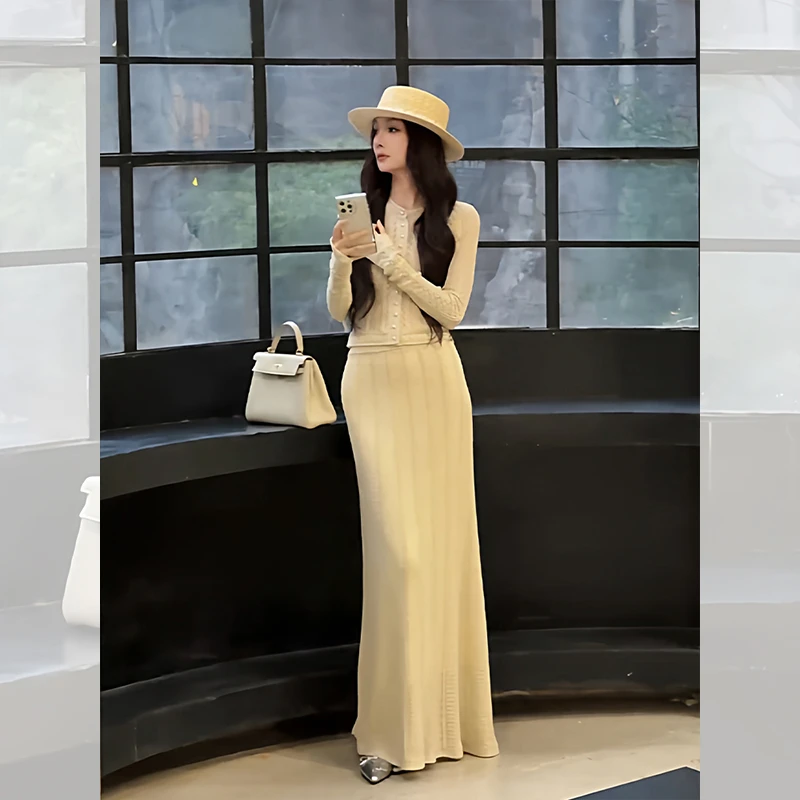 早秋减龄穿搭一整套女装大方得体巨好看的气质出游服装套装女