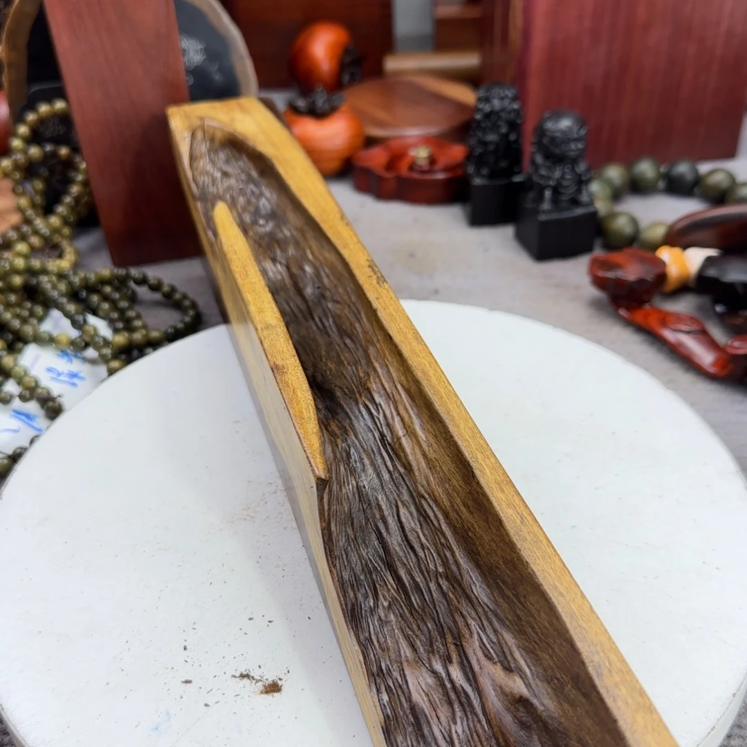 大果紫檀（缅甸花梨）蝎*