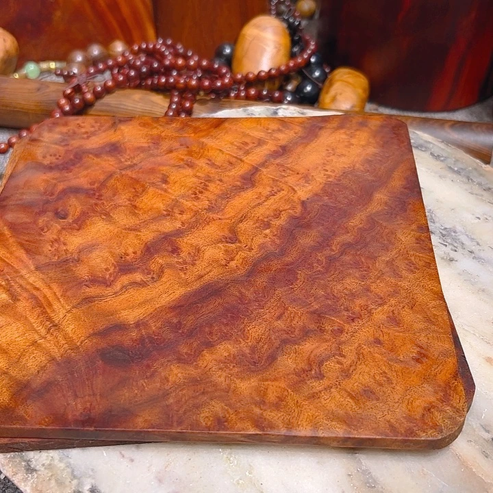 恺***舍端景台紫檀木类檀香