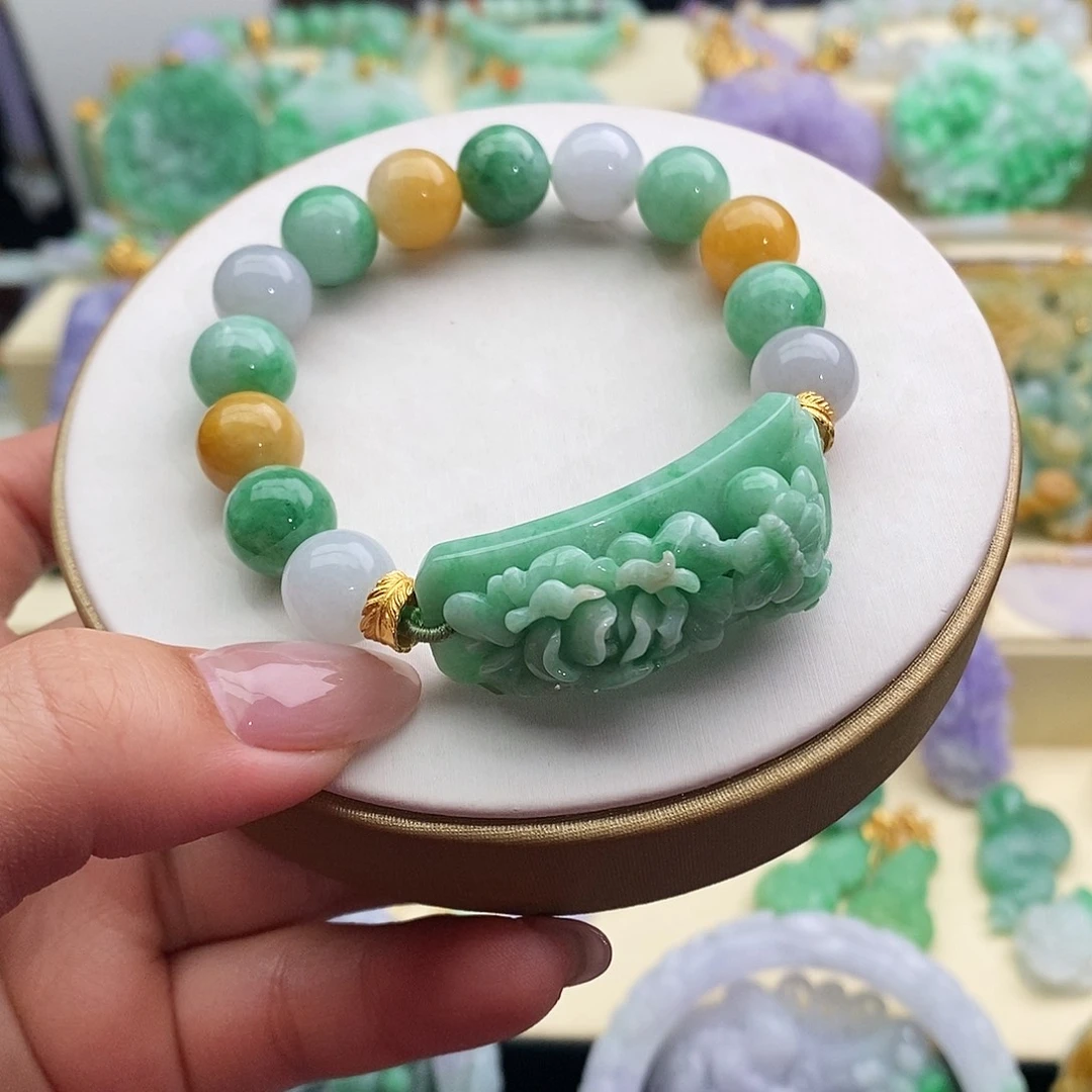 翡翠未镶嵌手镯手牌