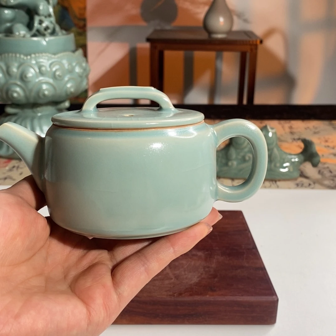 微瑕仿古汉瓦壶220cc