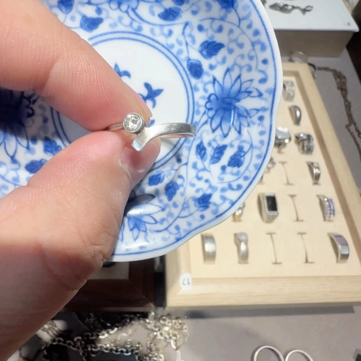 瓷片谷**麻瓷器的制作工艺和