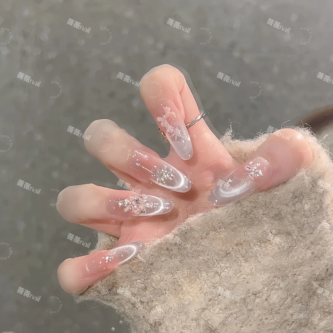 【雪夜极光】美拉德风格法式猫眼手工穿戴甲秋冬雪花满钻蝴蝶结