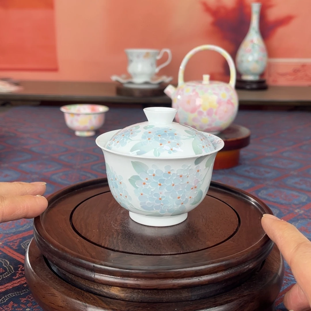 绣球花手绘釉下彩两才盖碗