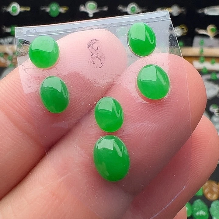 翡翠未镶嵌颈饰8号套链