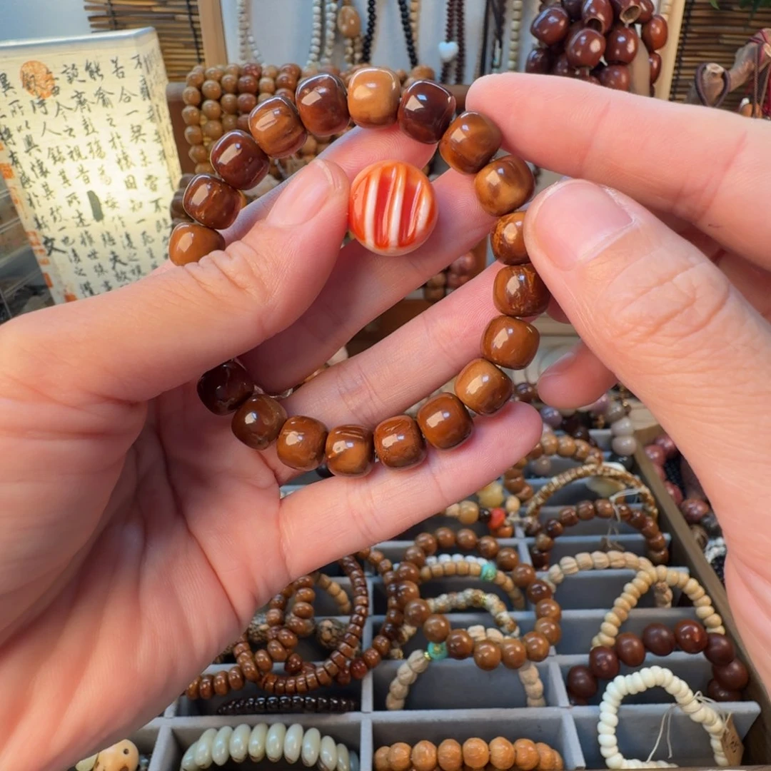 甜***茶柏香籽/百香籽吊坠菩提