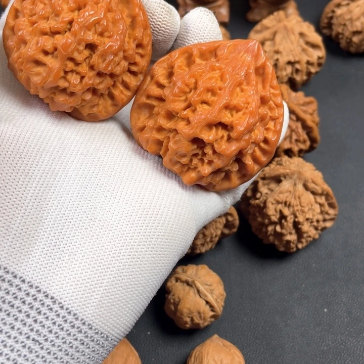 皮***噜吊坠文玩核桃官帽