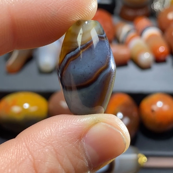 玛瑙/玉髓未镶嵌挂件