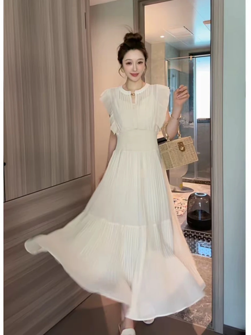 法式时尚纯色V领飞飞袖连衣裙女2025新款设计感小众修身气质长裙