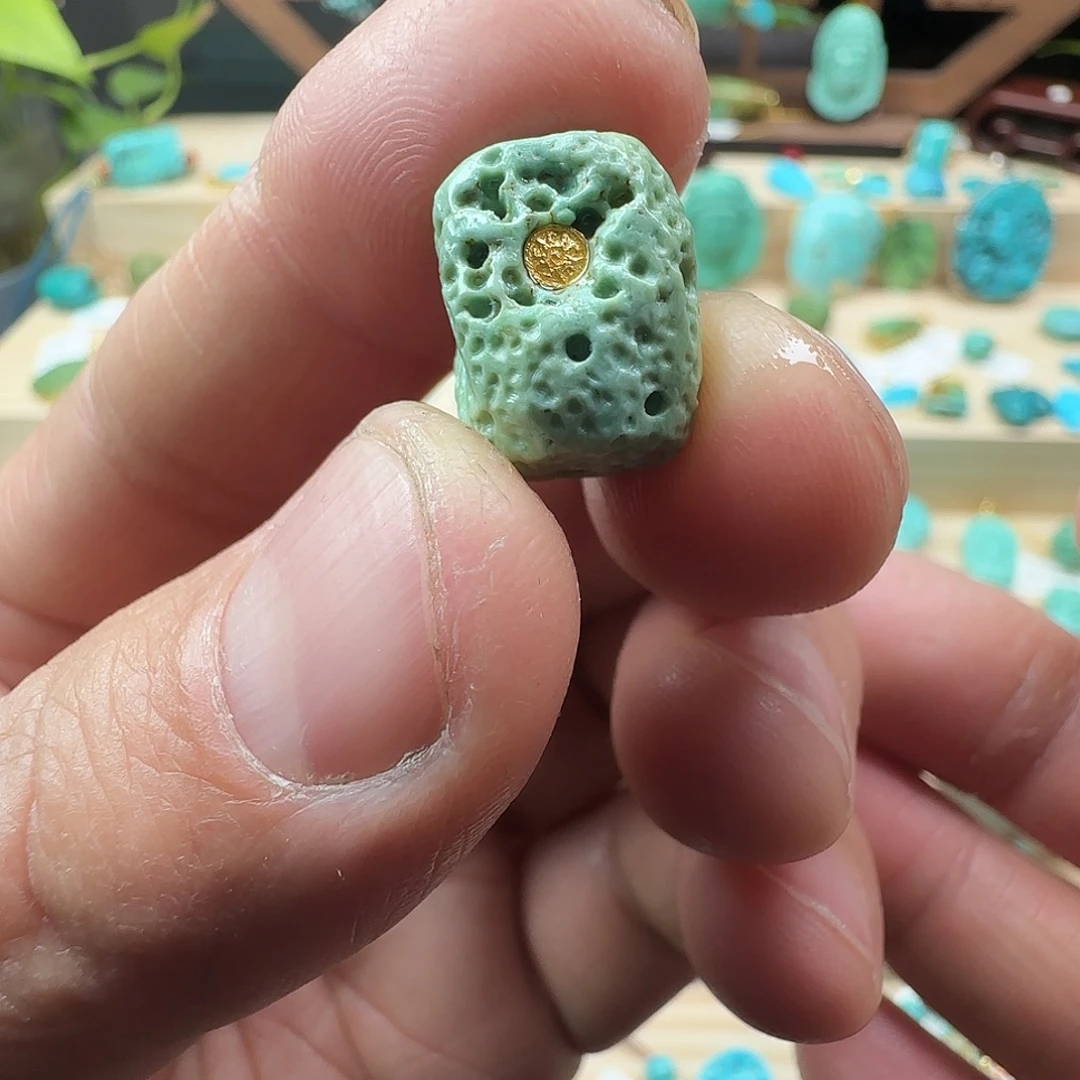 绿松石未镶嵌珠宝半成品