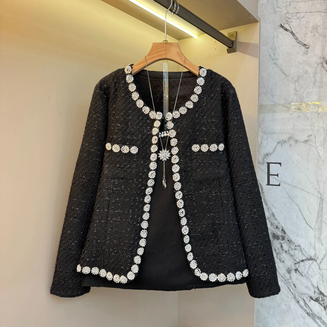 2025秋新款时尚亮钻花朵大码法式设计感胖mm洋气小香风外套3636
