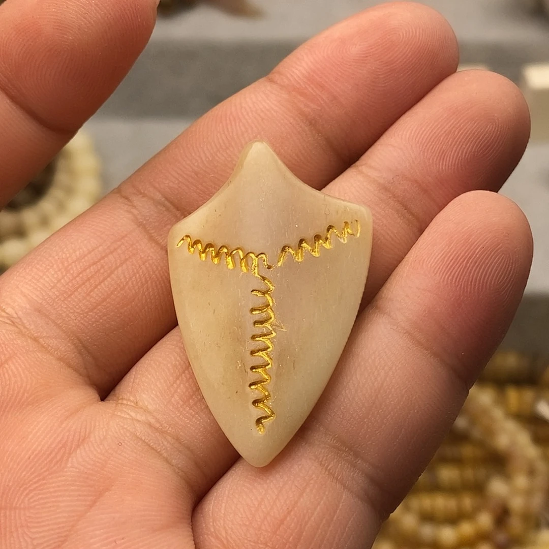 驼骨吊坠0000000000000001