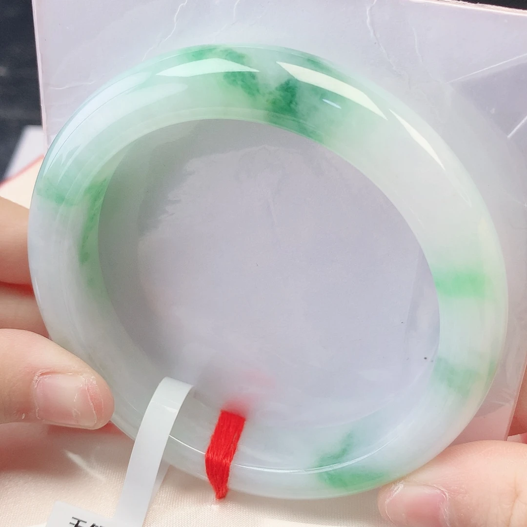 翡翠未镶嵌手镯58圈