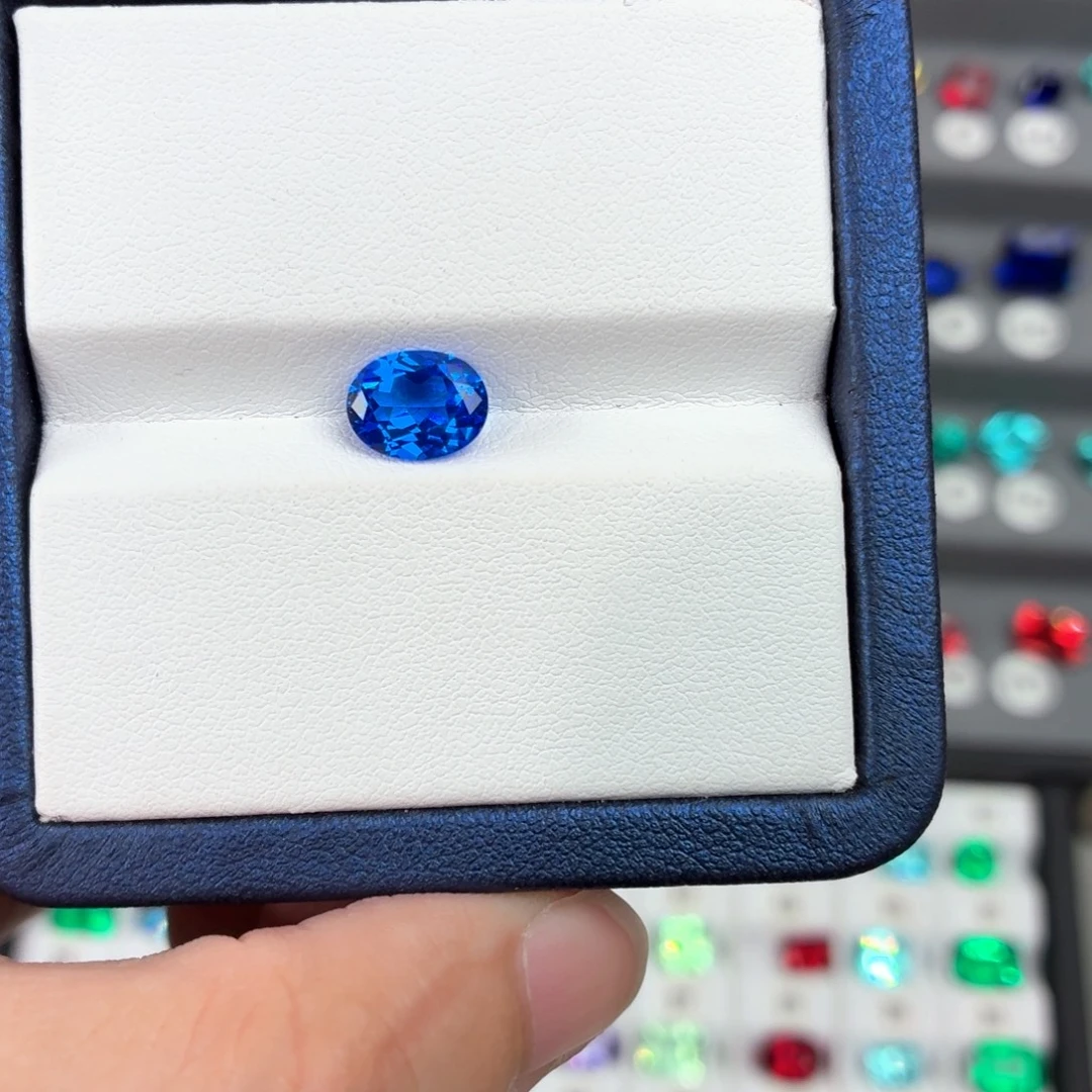 美***醺合成（培育）尖晶石裸石2.24ct