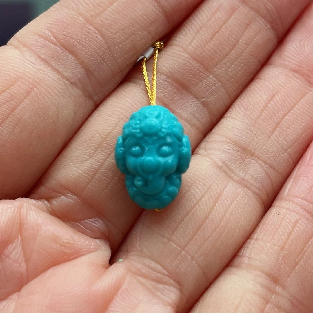 绿松石颈饰未镶嵌