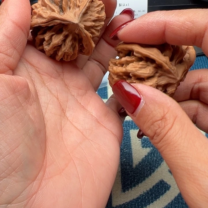 吊坠桃核文玩核桃