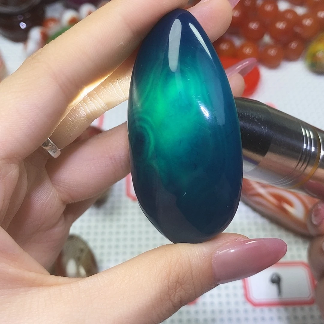 未镶嵌玛瑙/玉髓珠宝奇石