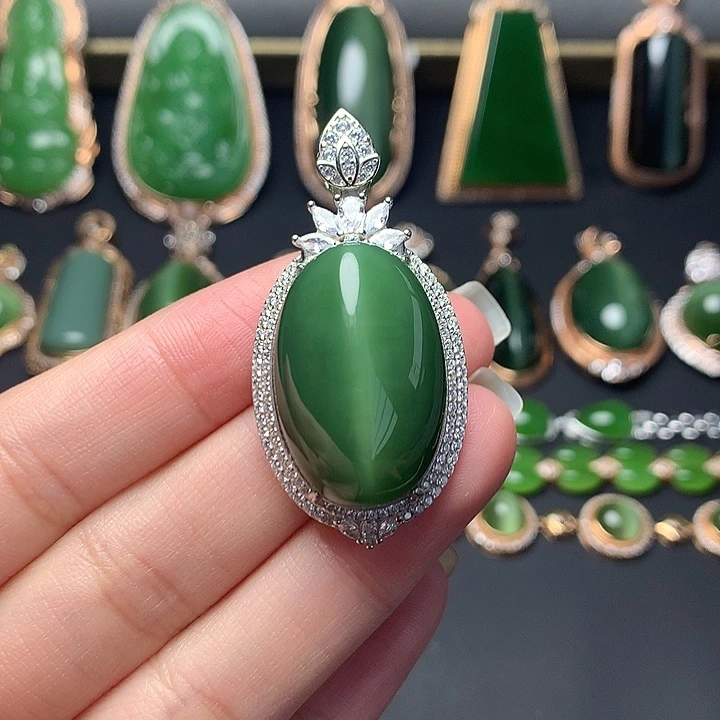 和田玉银S925镶嵌颈饰