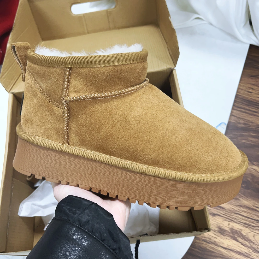 高品质女士真皮真毛雪地靴